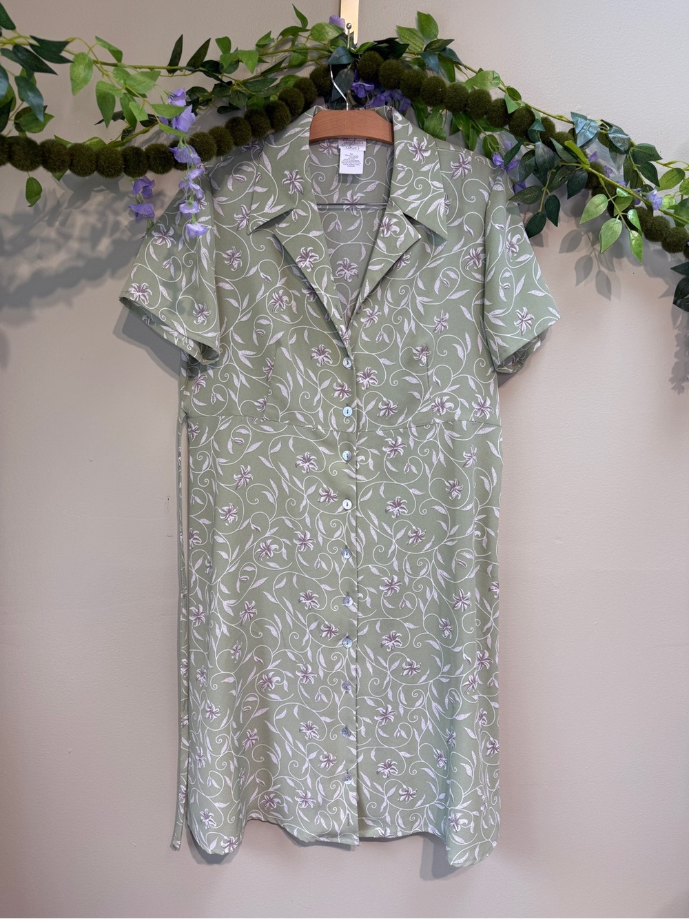 VTG Green Floral 90s Mom Tie Back Dress, size 14